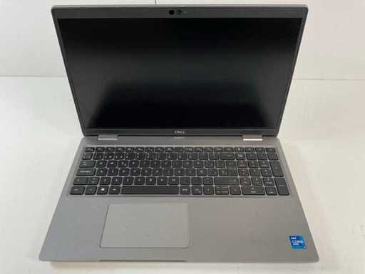 Dell Latitude 5520 15,6", Core(TM) i7 11e génération, 16 Go de RAM, 512 Go NVMe portable