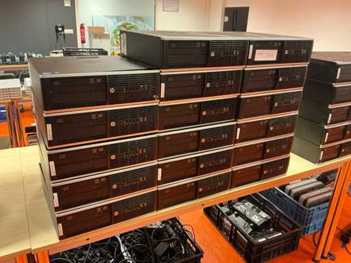 Desktop - Hewlett-Packard - HP Compaq Elite 8300 SFF (17x)