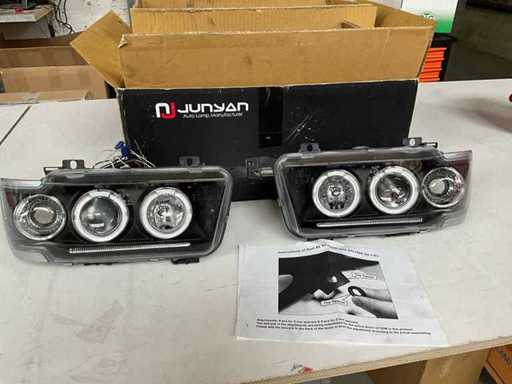 Junyan HU196E-02-1-E set faruri Audi 80 '91