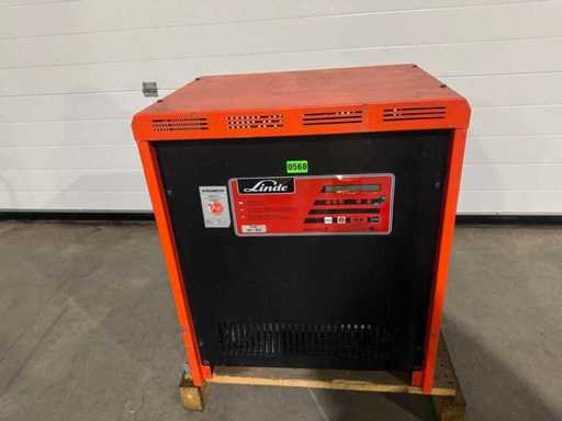 2017 Linde 48V 90A 565-850Ah Încărcător pentru stivuitor Încărcător cu baterie Stivuitor cu baterii