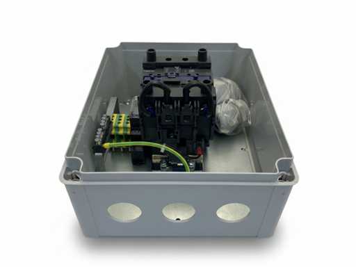 Commutateur maître Mastervolt Commutateur automatique 230V 125A pour bateaux et yachts - 55003500