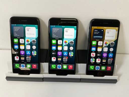 Apple iPhone SE 3ª Generazione - 64 GB / 128 GB - Mezzanotte (3x)