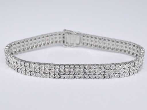 Bracelet de tennis en or blanc : trois rangées de diamants 2,25 carats