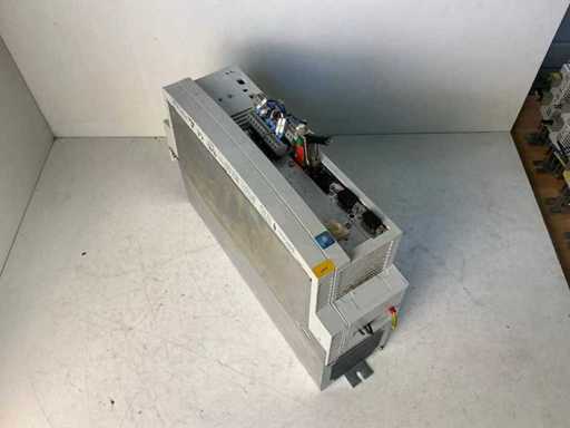 Lenze EVS9323-ES Frequentieregelaar