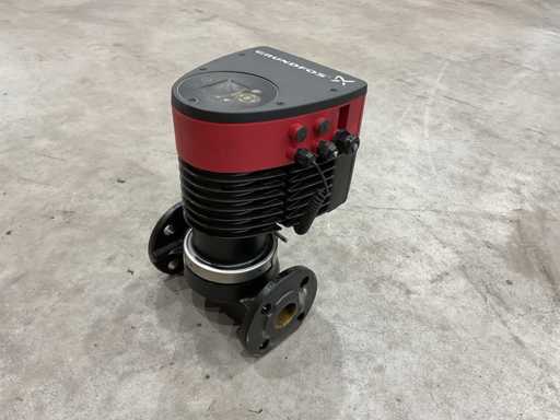Grundfos Magna3 40-120 F 250 Umwälzpumpe