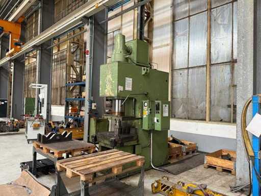 Zeulenroda WMW - PYE160 SS - Hydraulic press - 1980