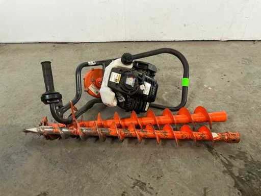 2019 General Equipment M240H Grondboormachine 1-persoons - benzine