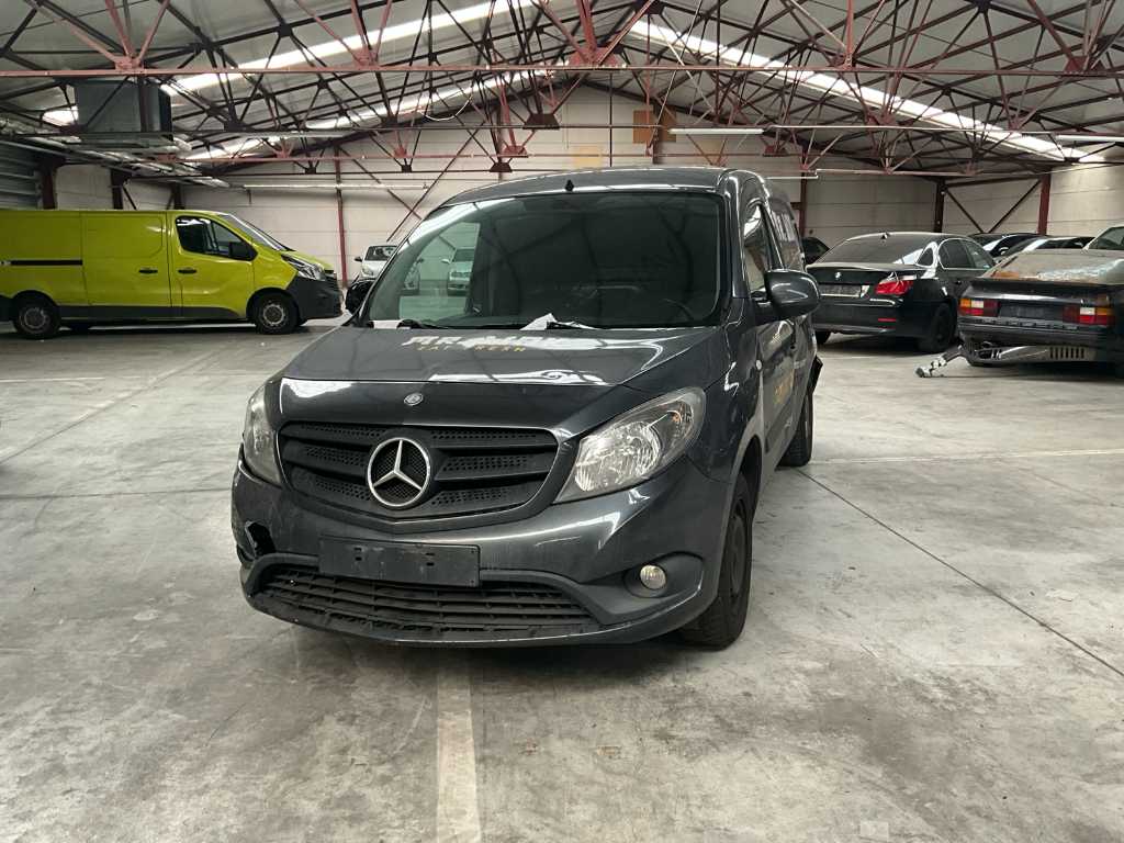 2013 MERCEDES CITAN