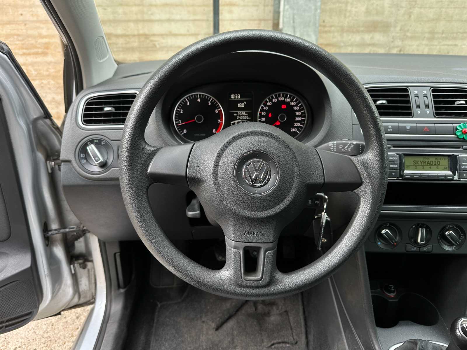 Volkswagen Polo 1.4-16V Comfortline 86pk 2011 (Origineel-NL), 96-RFG-3