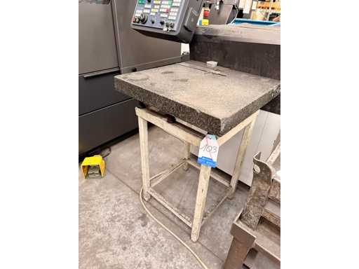   Granite measuring plate