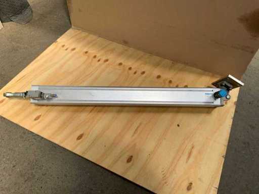 Festo - DNC-80-800-P-A - Podwójnie działający standardowy cylinder