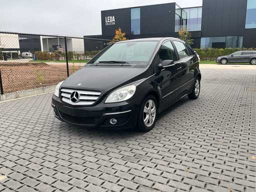2011 Mercedes-Benz B 180 CDI 245 Autoturism