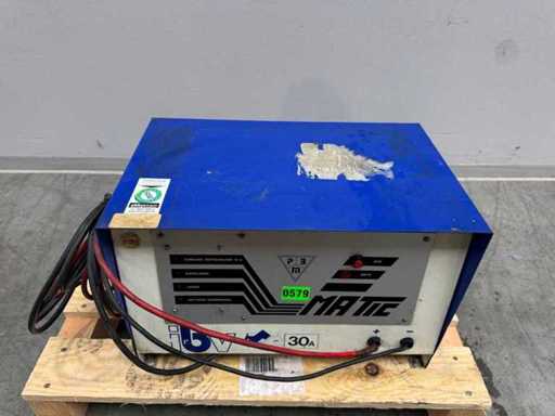 IBV Matic 24V 30A 200-300Ah Paletowy Stojak Elektroładowarka Wózek Elektryczny Ładowarka Wózek Widłowy Ładowarka