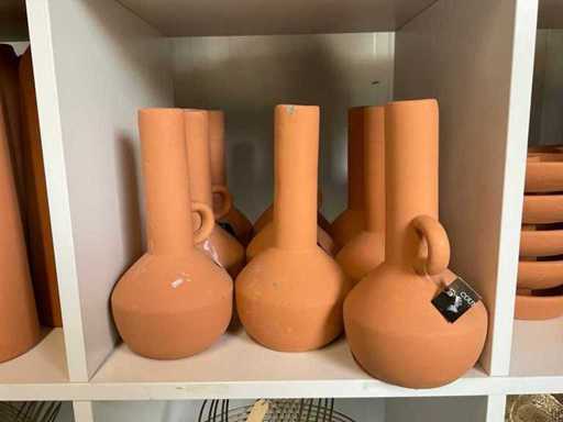 Countryfield Terra Cotta vase (9x)
