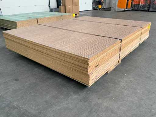 Carton decorativ 2850x2100x20mm (21x)