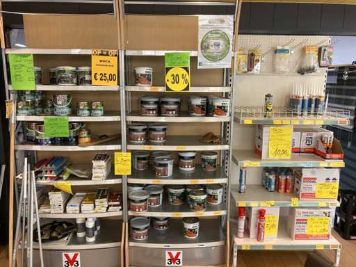 Restpartij onderhoudsproducten