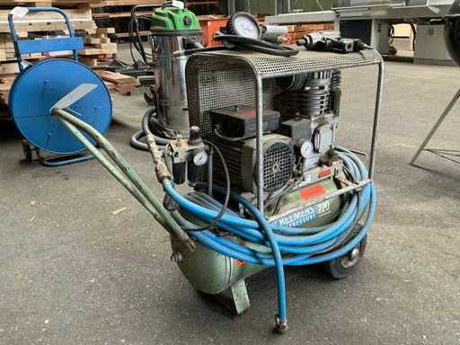 CREEMERS 220/40+H Kolbenkompressor