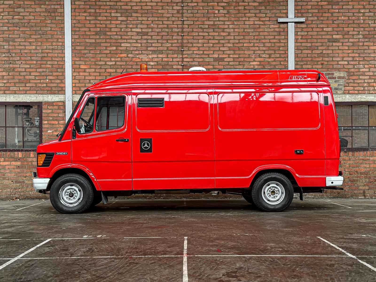 Mercedes-Benz Van 310D High G.V.W. Long/Low 95 PS 1994, V-76-NGP