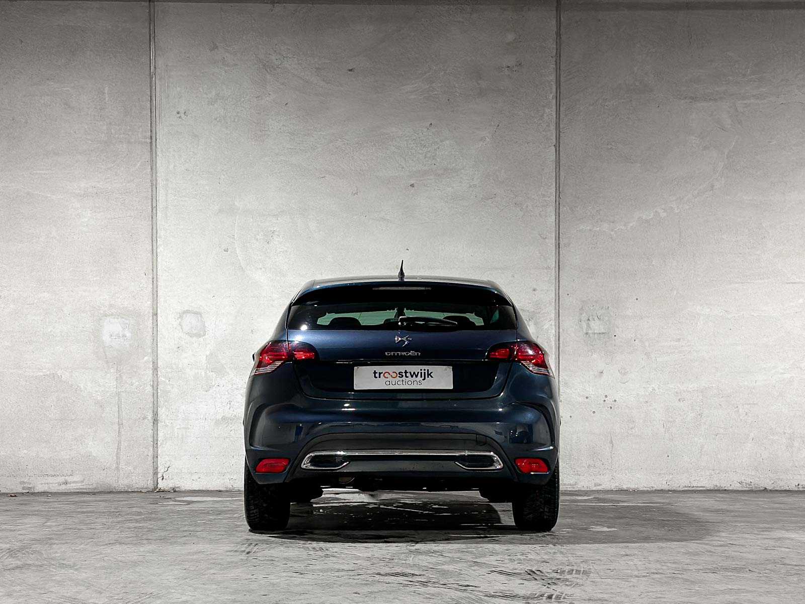 Citroen DS4 1.6 VTi So Chic 120pk 2011 (Origineel-NL), 32-RSX-3