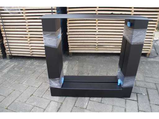 2x Baz? metalic? în U