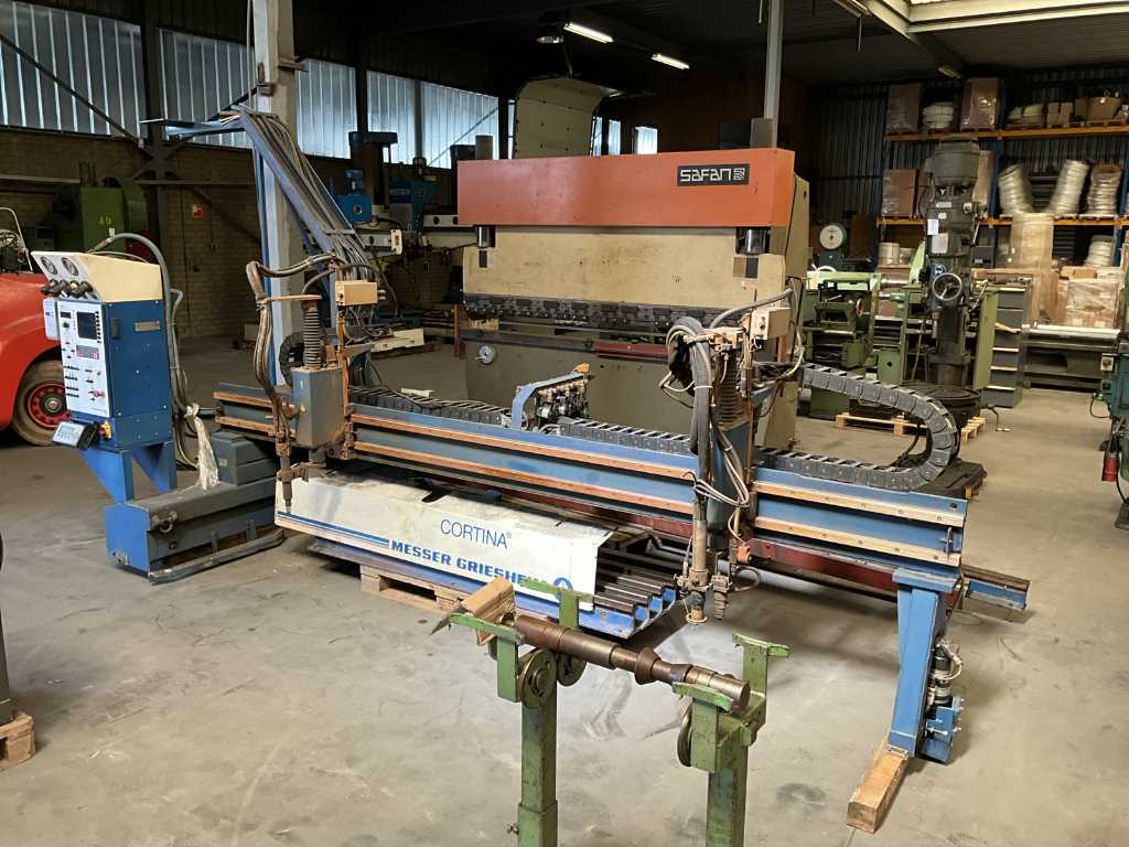 1998 Messer Griesheim Cortina DM 4000 Plasmasnijmachine