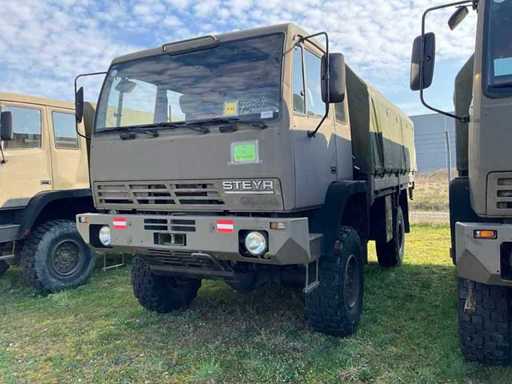 1992 Steyr 12M18 Armeefahrzeug