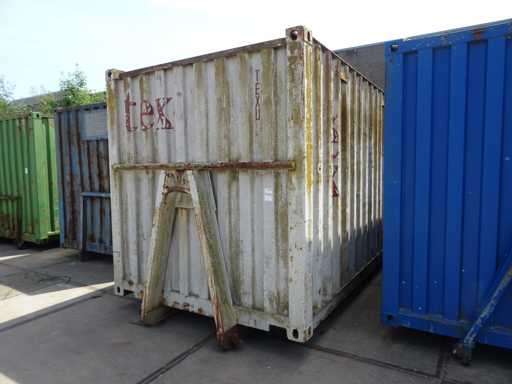 Container de deșeuri cu cârlig