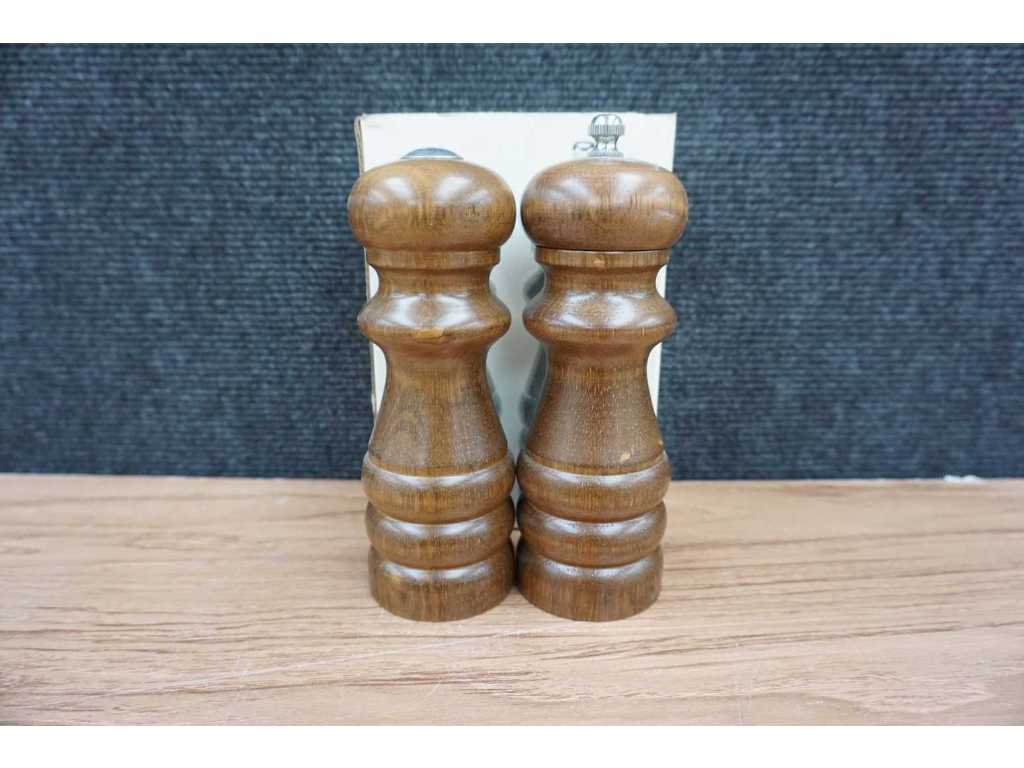 Tesse & Jesse Salt and Pepper Grinders White Salt Shaker Wooden Pepper Salt  Grinder Set Pepper