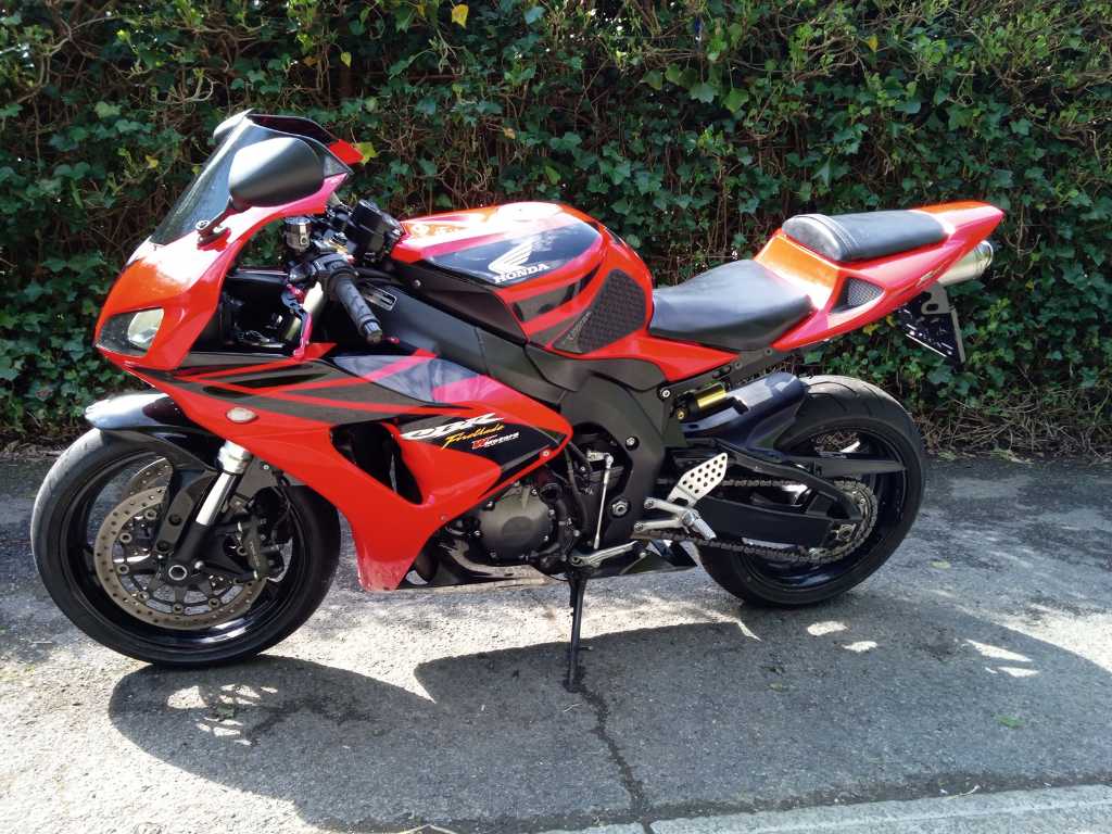 HONDA - CBR - 1000RR - Motocykl