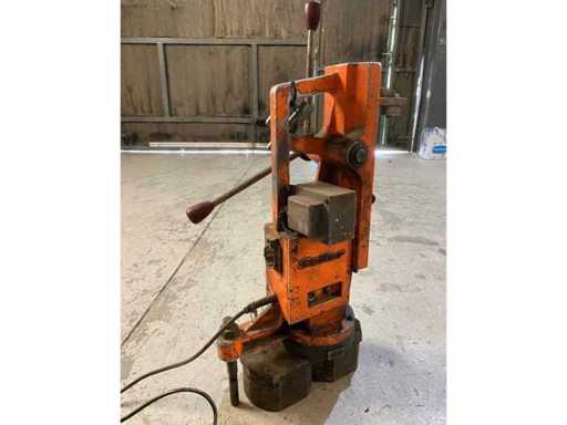 Supporto elettromagnetico SELTER ST32
