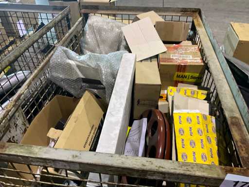 MAN Lot met diverse onderdelen