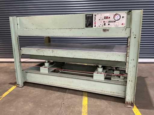 Italpresse - MEC B 4 - Veneer press