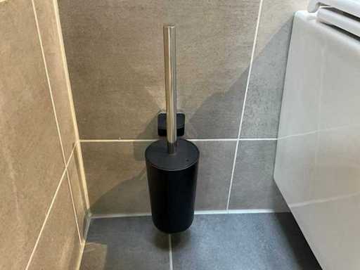 Geesa – Wand-Toilettenbürste und Toilettenpapierhalter