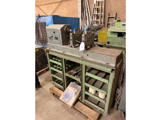 Macchina di bilanciamento CARL SCHENCK AR 23/135