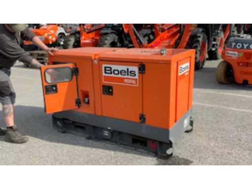 17619304-f90b-4c1d-98ff-78d3490e1816.mp4