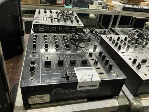 Console de mixage analogique Pioneer DJM-700