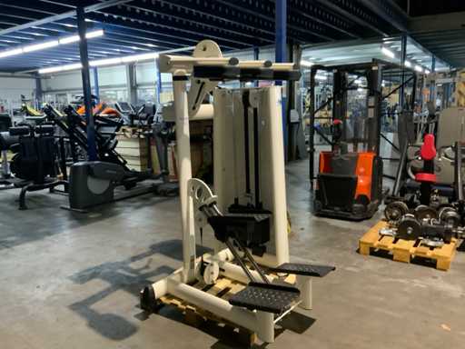 Gym 80 signum medical glute machine Krachtstation