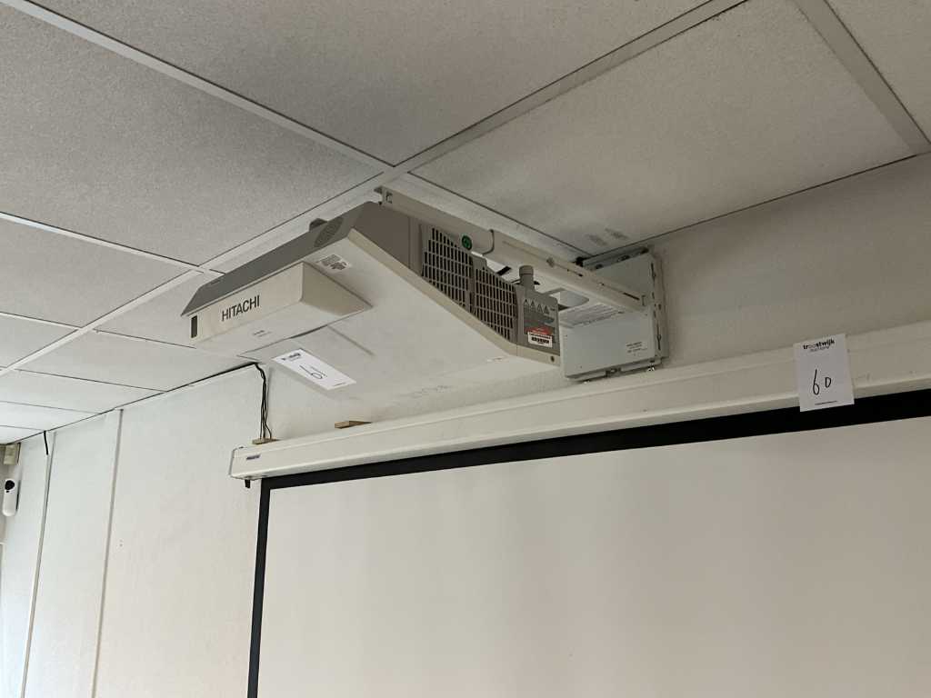 Hitachi CP-AW3003 Projector