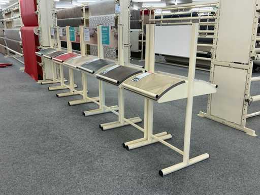 Shelf with vinyl samples (7x)