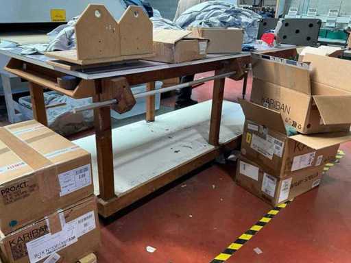 Mobiele houten snijtafel