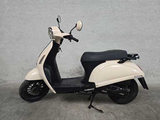 Senzo - Bromscooter - Grace - 4T 45km uitvoering ddg25j