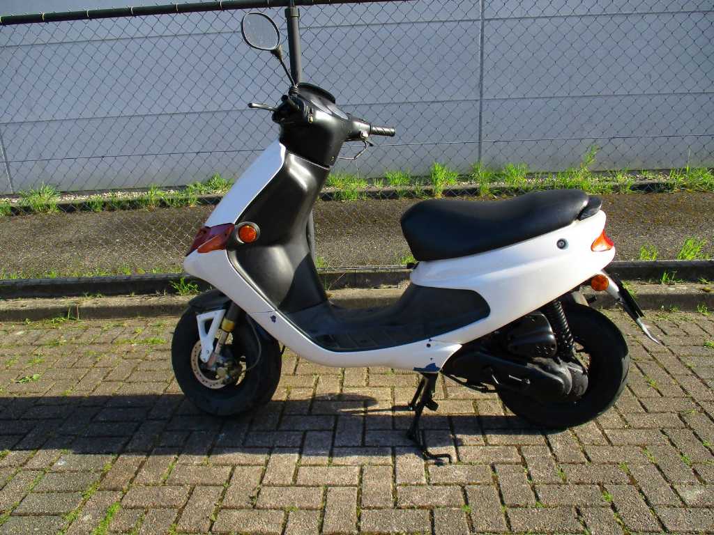 Peugeot - Moped - Buxy 2 Tact - Scooter
