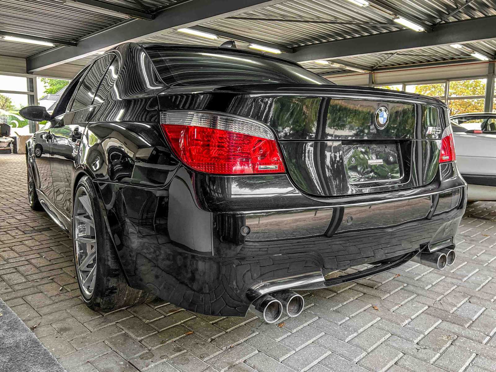 BMW M5 5.0 V10 500pk 2007 5-serie Youngtimer