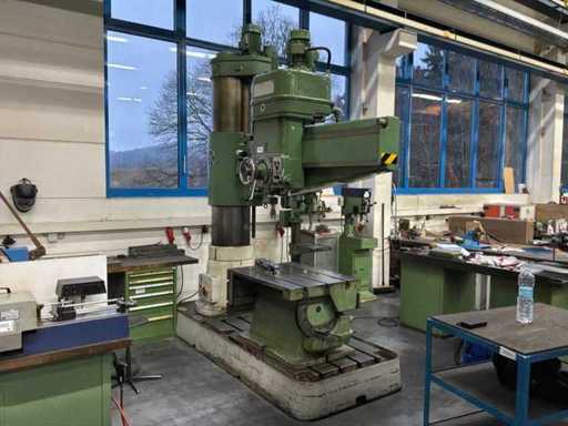 Wiertarka z wysiękiem CSEPEL 12UH/1600