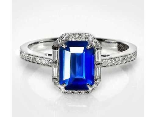 Anneau de luxe Saphir bleu profond naturel intense, 1,95 carats