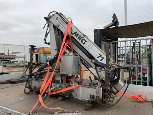 2002 MKG 71 Macara telescopic?