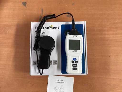 Foumètre Flus ET-932 - 0-400.000 Lux