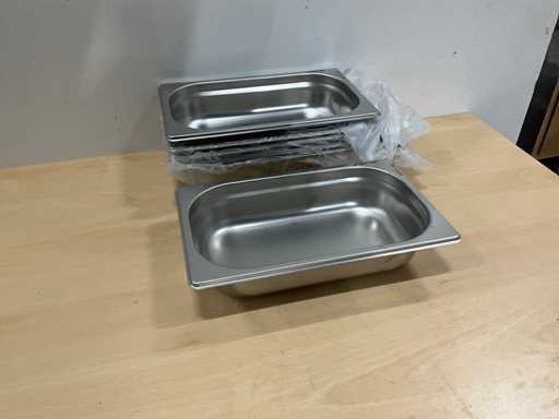 Saro 1/4 GN containers (5x)