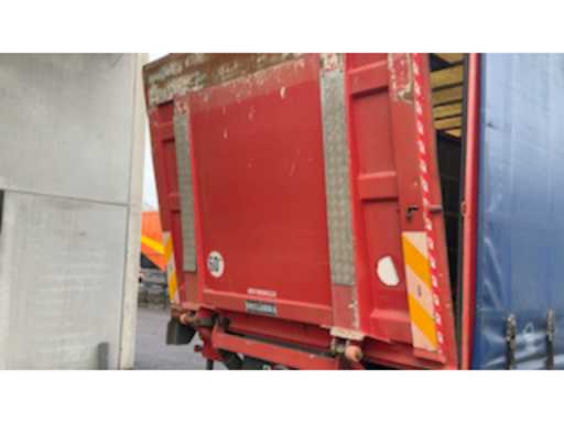 a35d1c32-7b88-4573-8339-5fa538ba7468.mp4