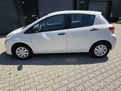 Toyota Yaris 1.0 VVT-i Comfort, 56-THB-4
